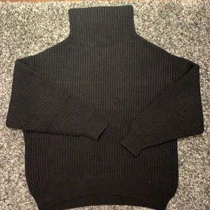 Wilfred Montpellier Sweater